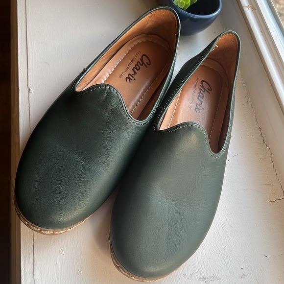 Charix Revive Hunter Green Slip On Flat Loafer Shoes Size 40.5 (9.5) - Picture 8 of 9
